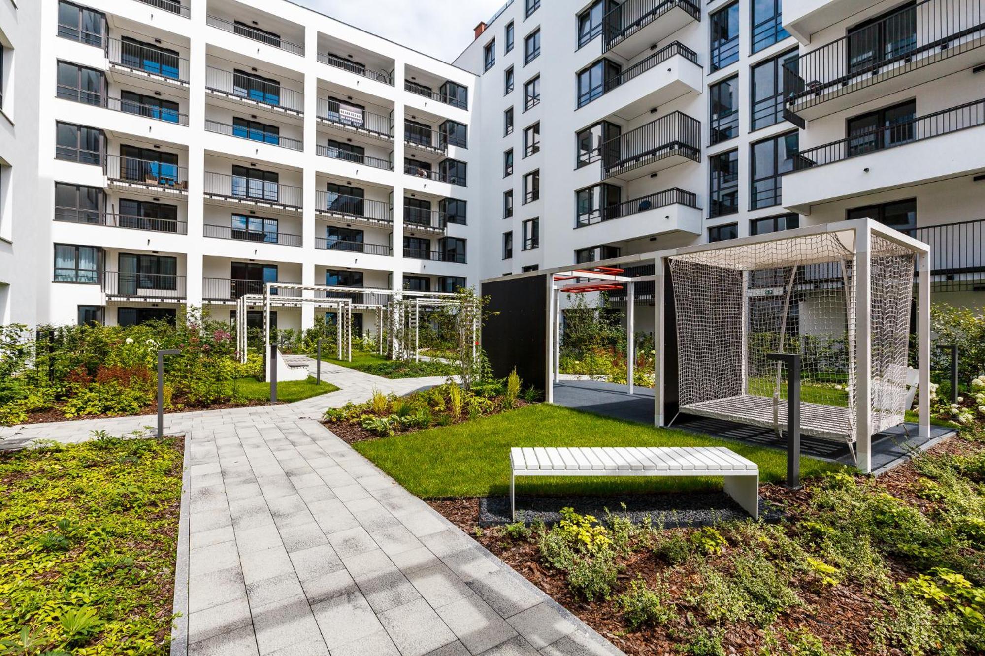 Mlode Miasto Doki Apartments By Happystay Gdańsk Zewnętrze zdjęcie